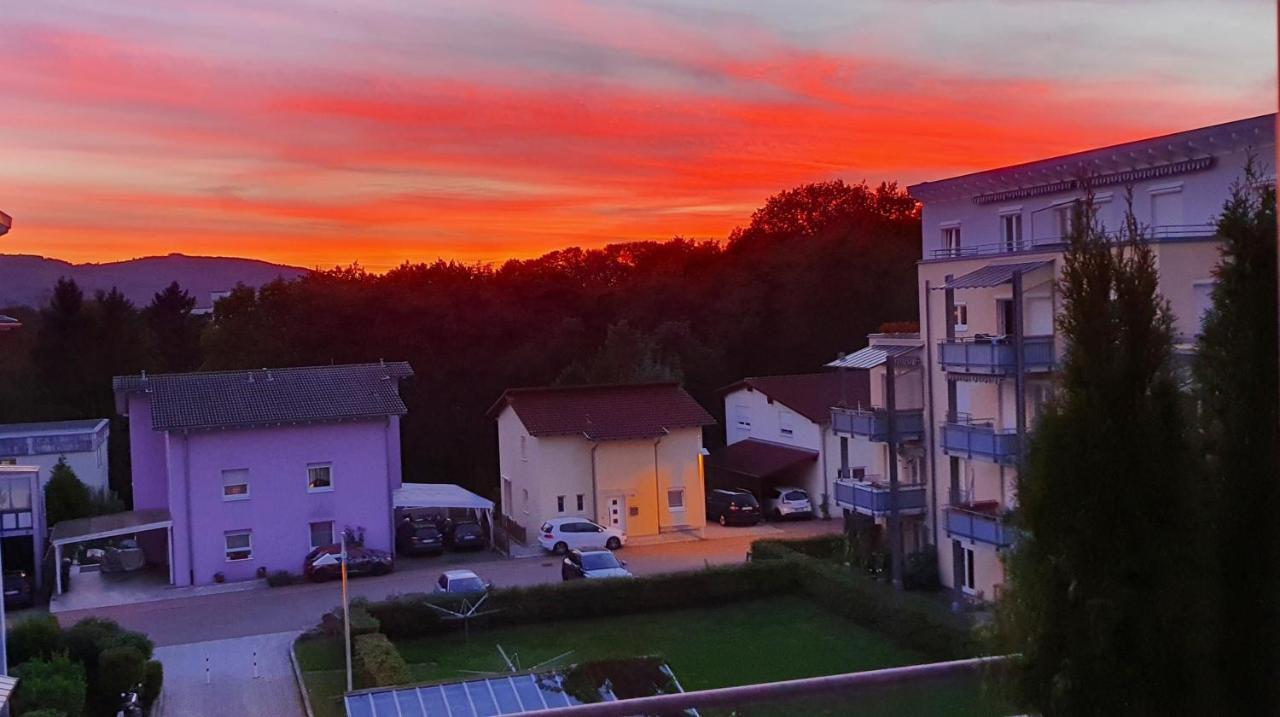 Schoene Ruhige Und Helle Wohnung In Bad Saeckingen Esterno foto